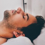 Despre masturbare: De ce se masturbeaza barbatii chiar daca au o partenera?
